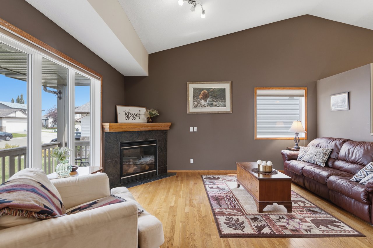 499 Highland Close