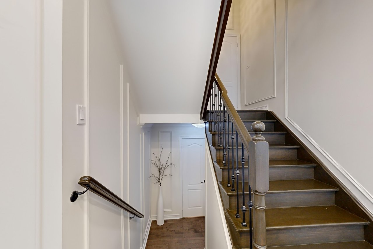 177 Bentoak Crescent