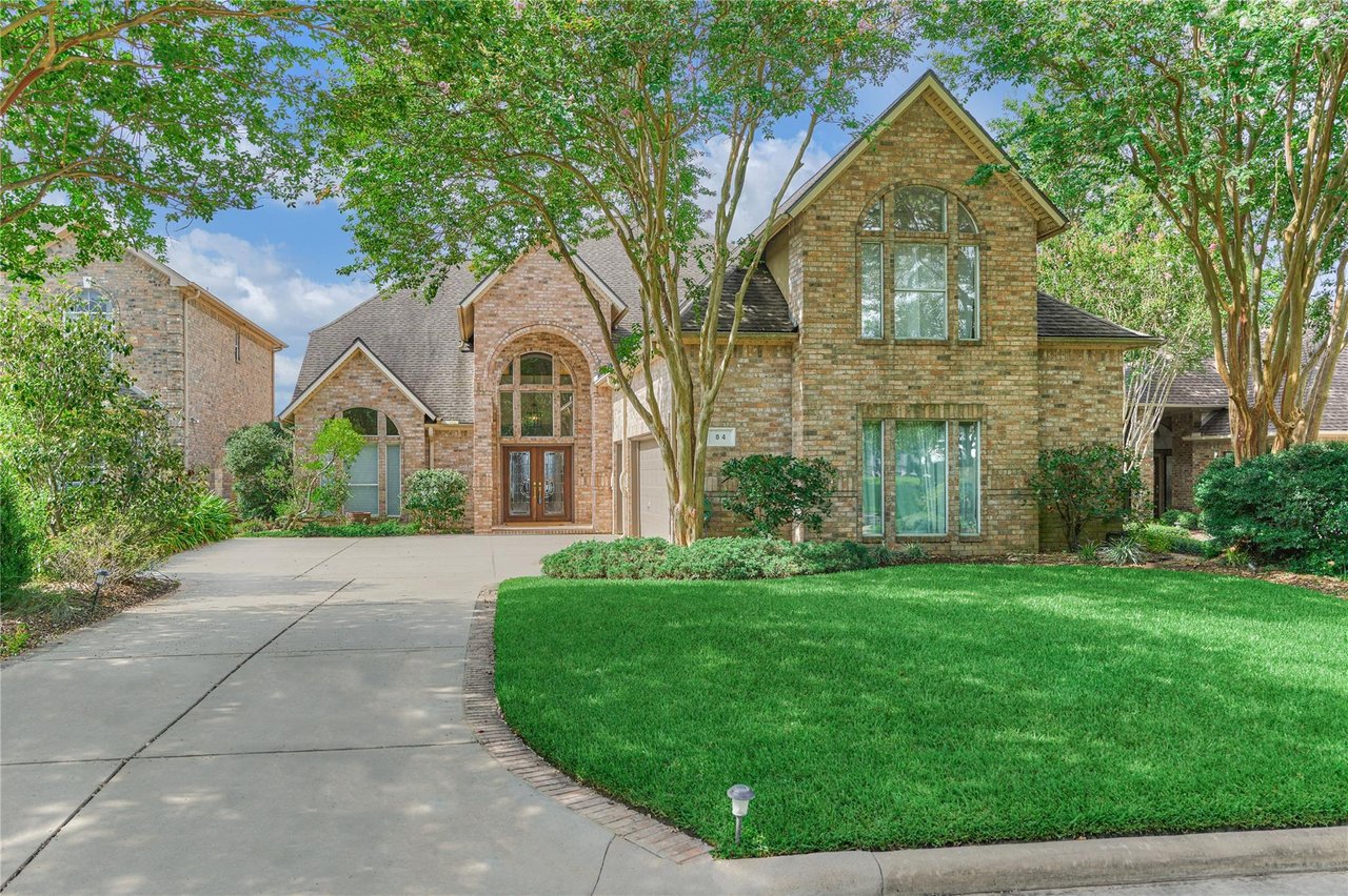 84 Waterford Way