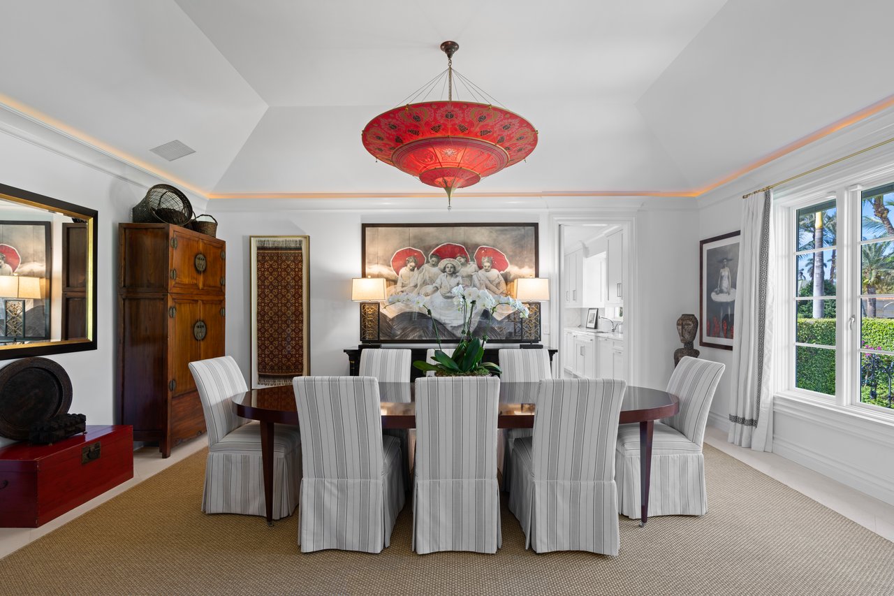 Entertainer’s Paradise in Prestigious Estate Section Enclave