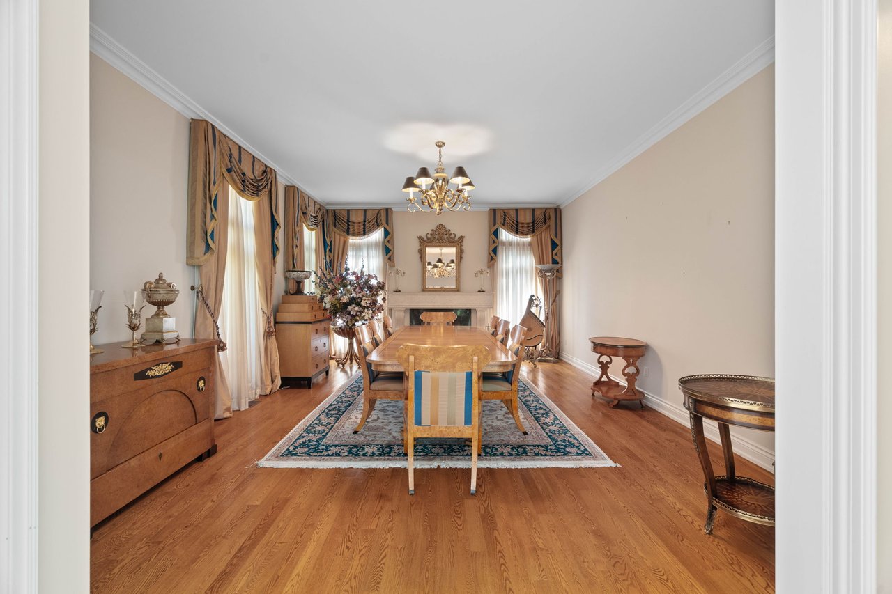 Neoclassical Residence