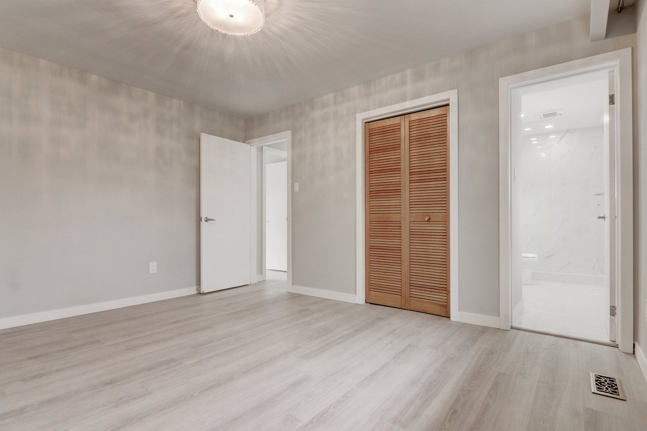 1191 Newton Road, Oakville