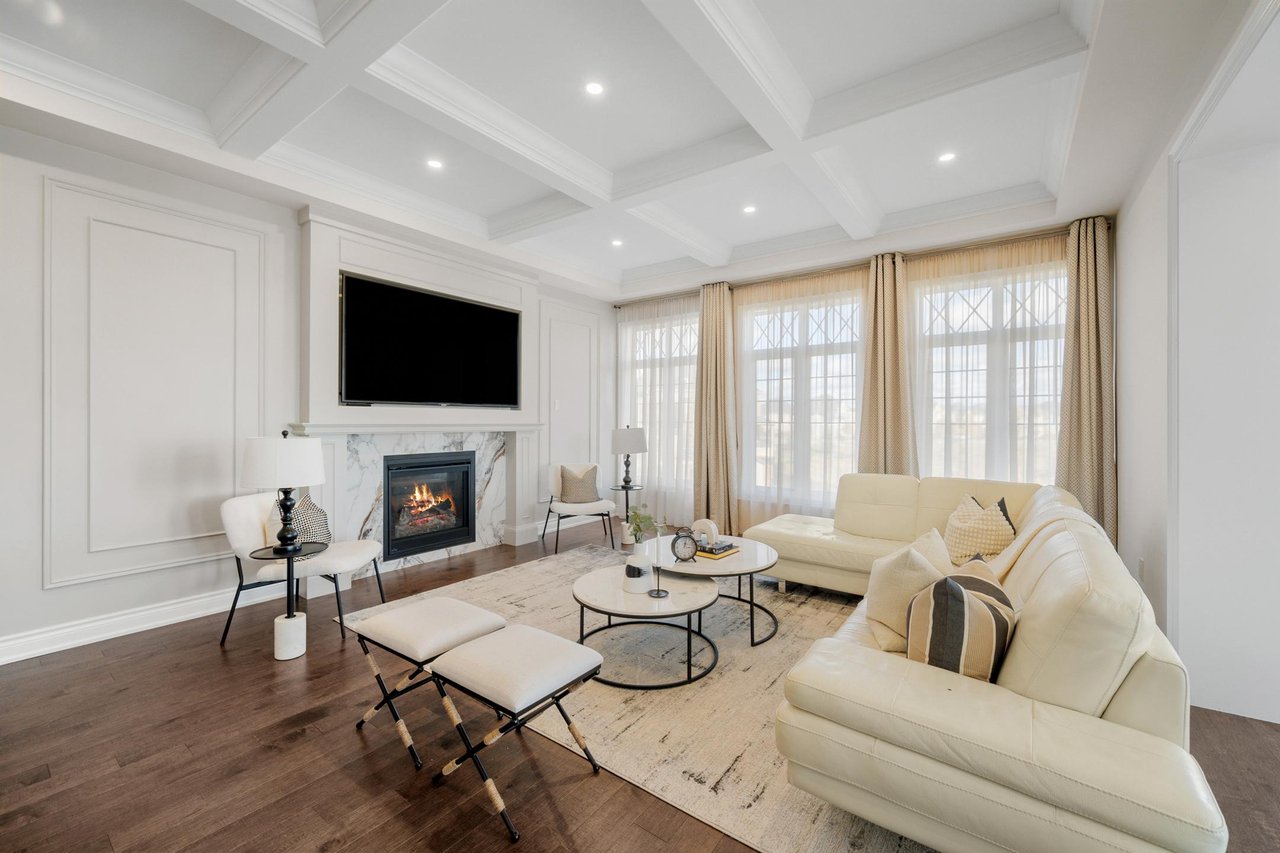 12 Albert Hill Court