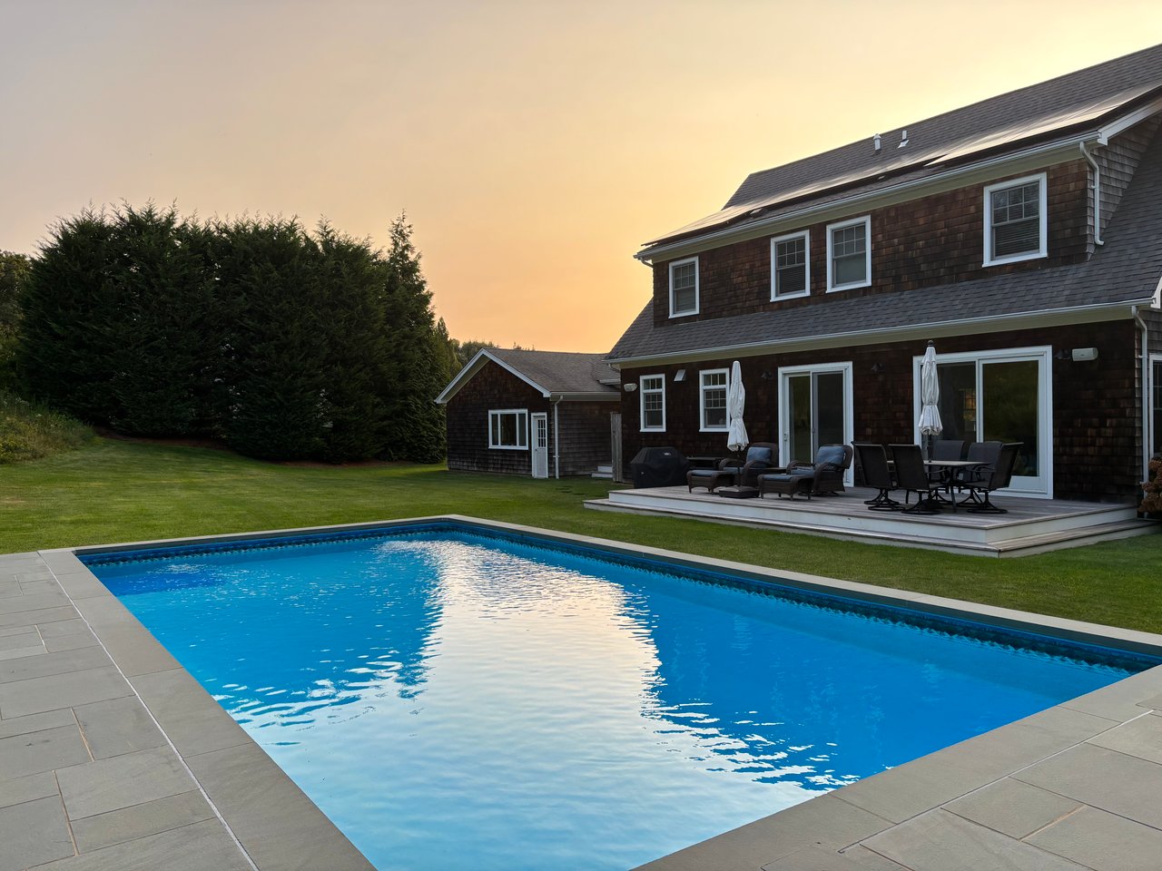 14 Underhill Drive, Southampton