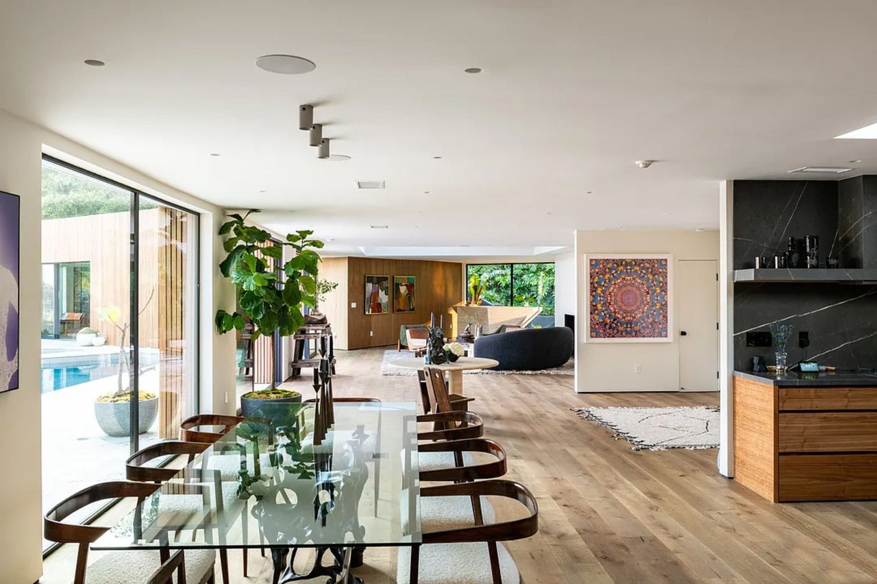 1883 Rising Glen Rd, Sunset Strip