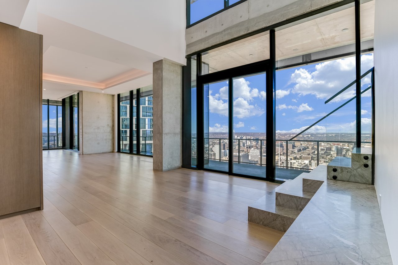 The Modern Penthouse #5502 North