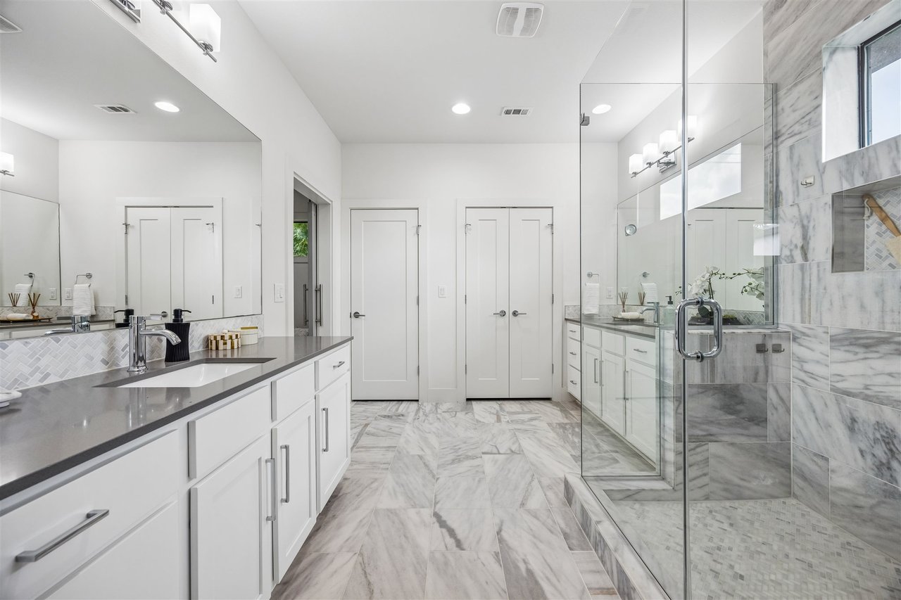 1118 Algarita Ave, Unit 2
