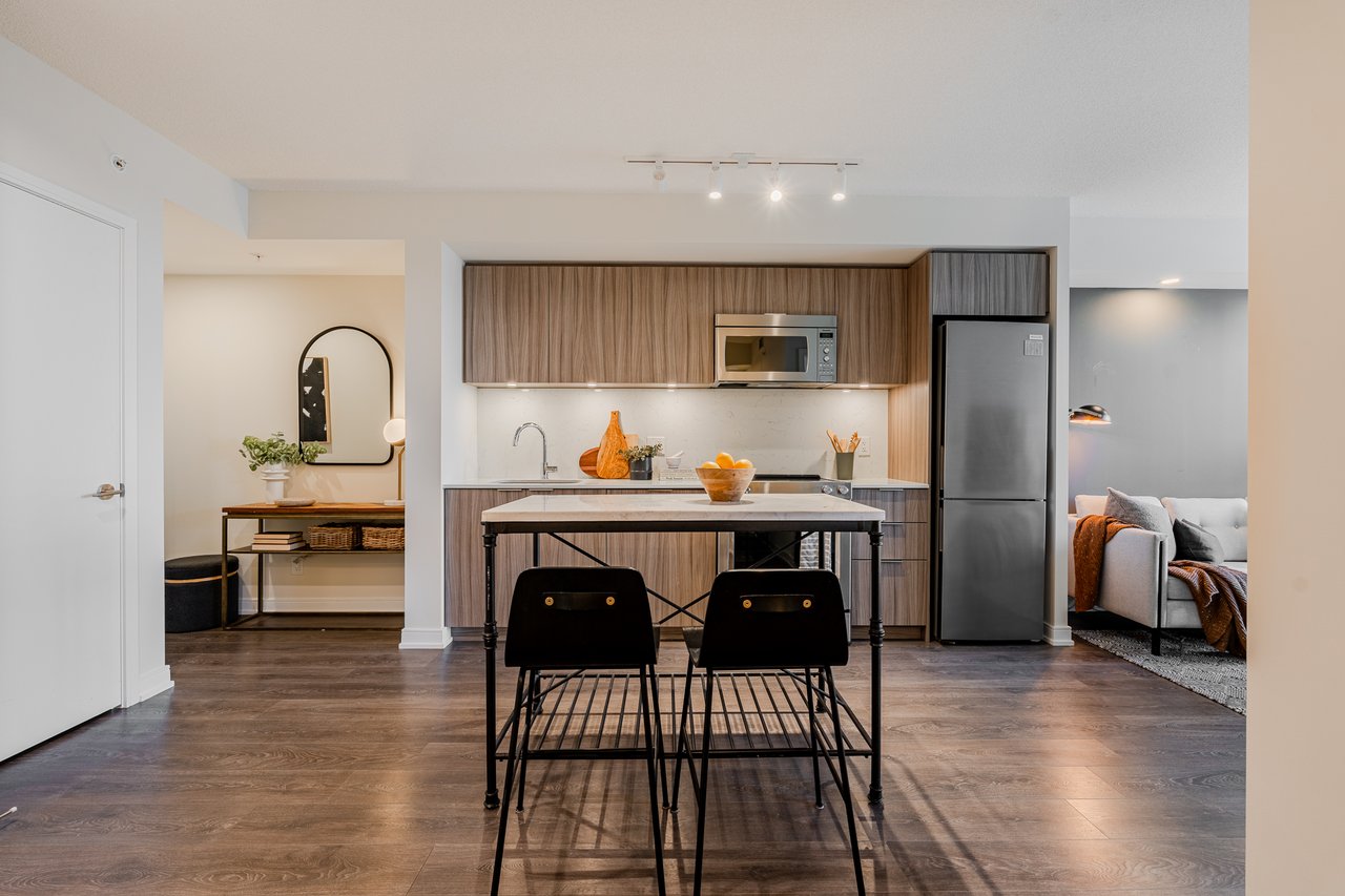 1112-30 Samuel Wood Way