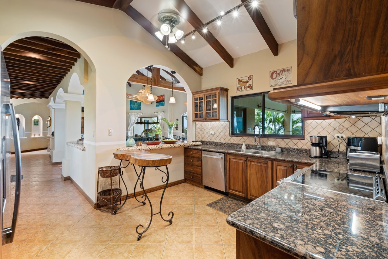 Casa Miramar | Ocean View Luxury Living in Pacific Heights