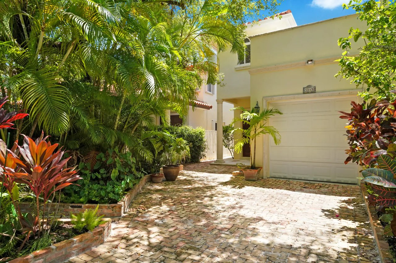 3045 Allamanda Street # 3045