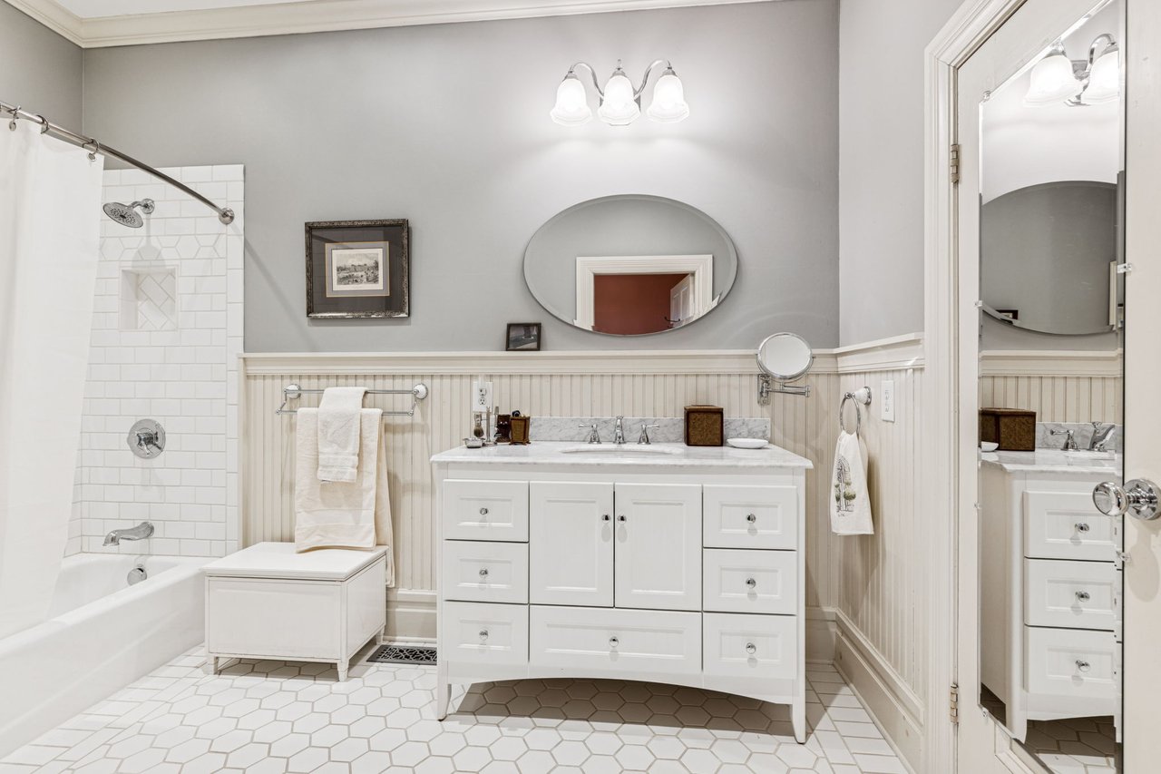 1512 Williamsport Pike