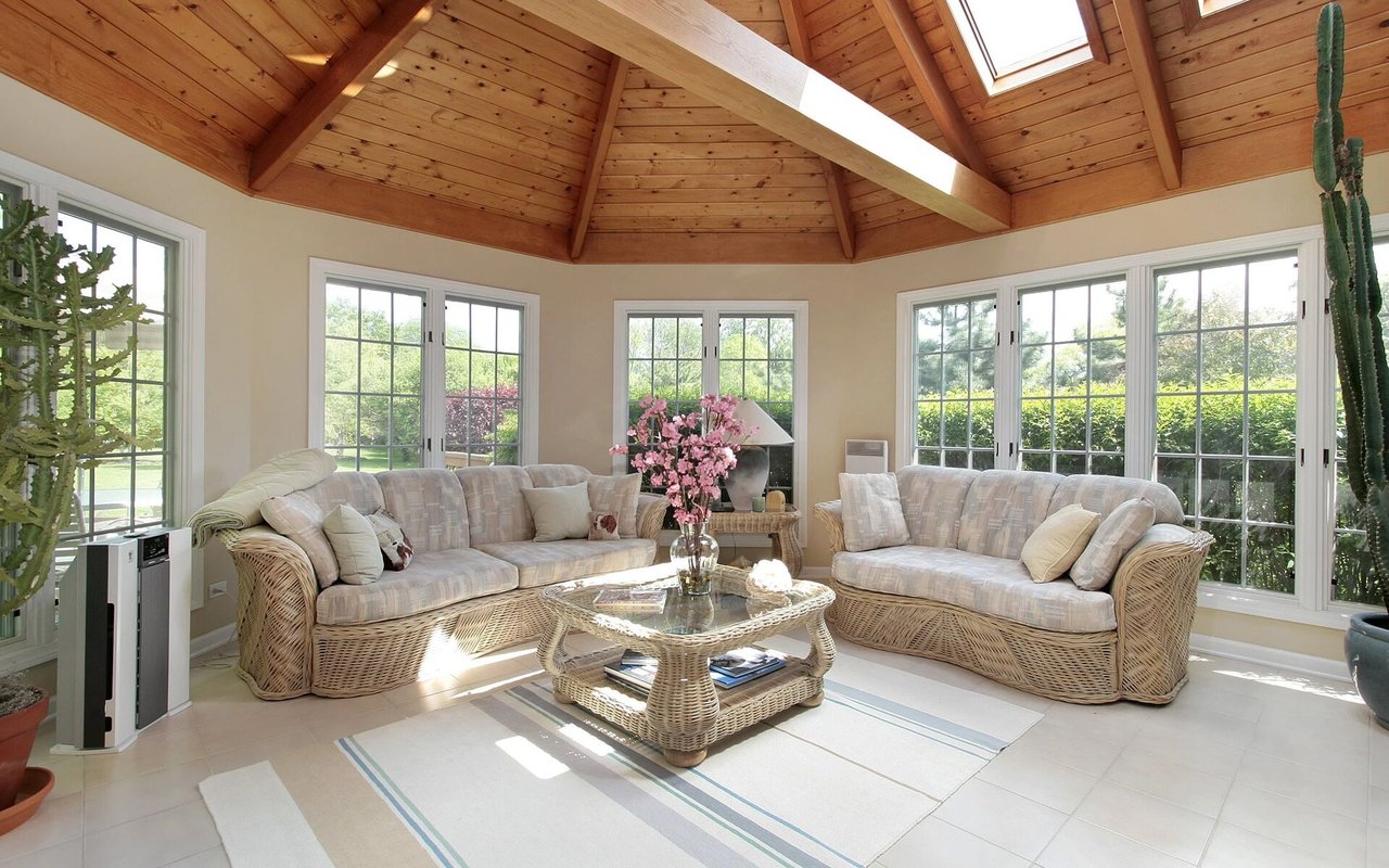 A 3-Step Decluttering Guide For Empty Nesters Looking To Downsize