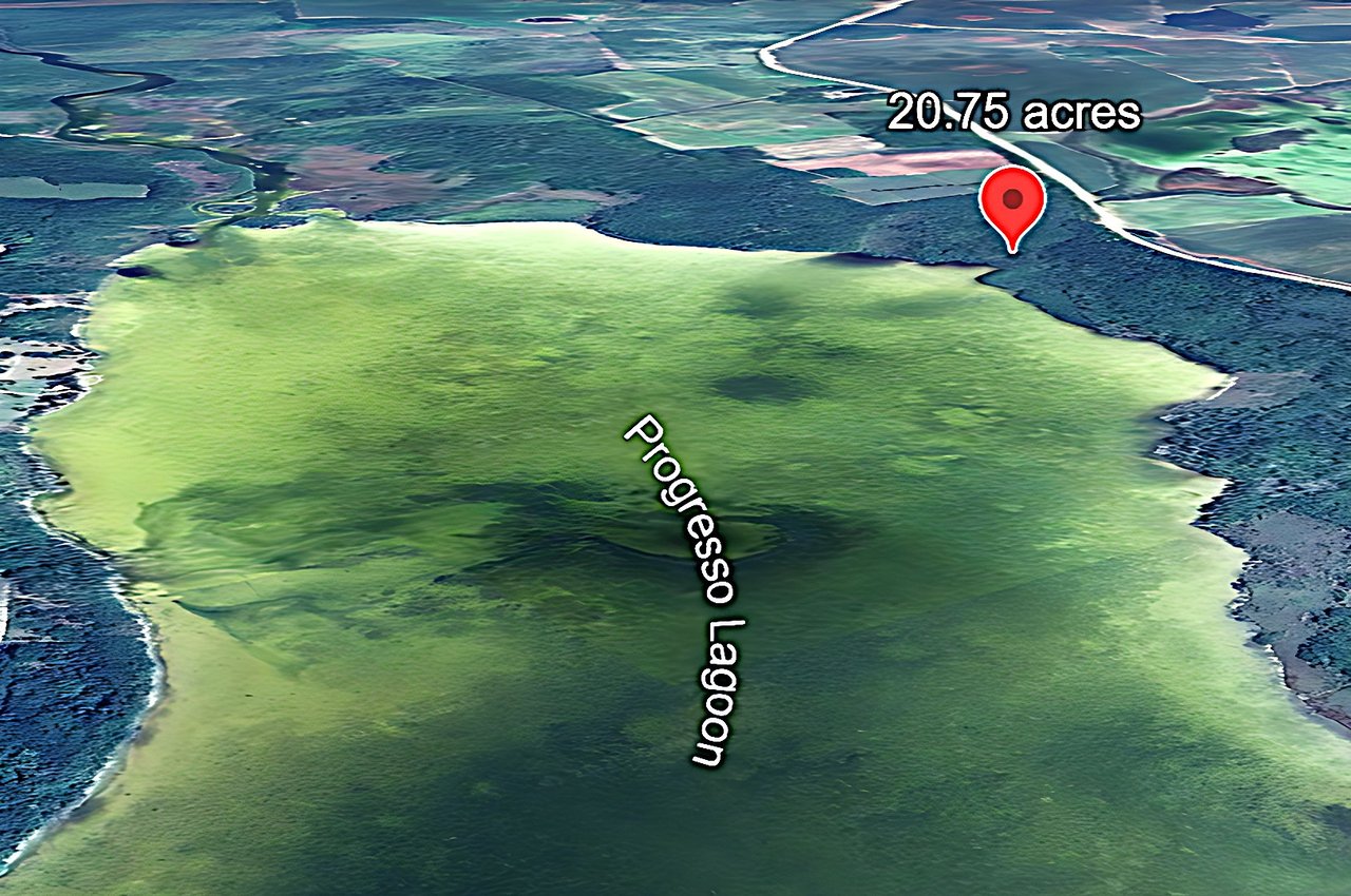 20 acres on the northeast bank of Progresso Lagoon