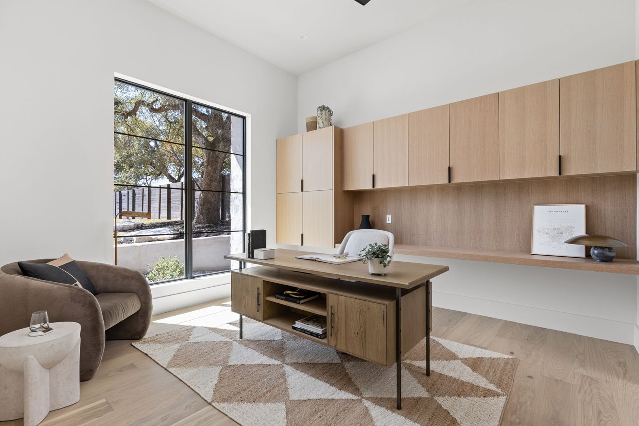 Forest Hills Residence
