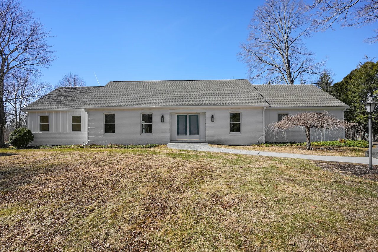 160 Old Hawleyville Rd