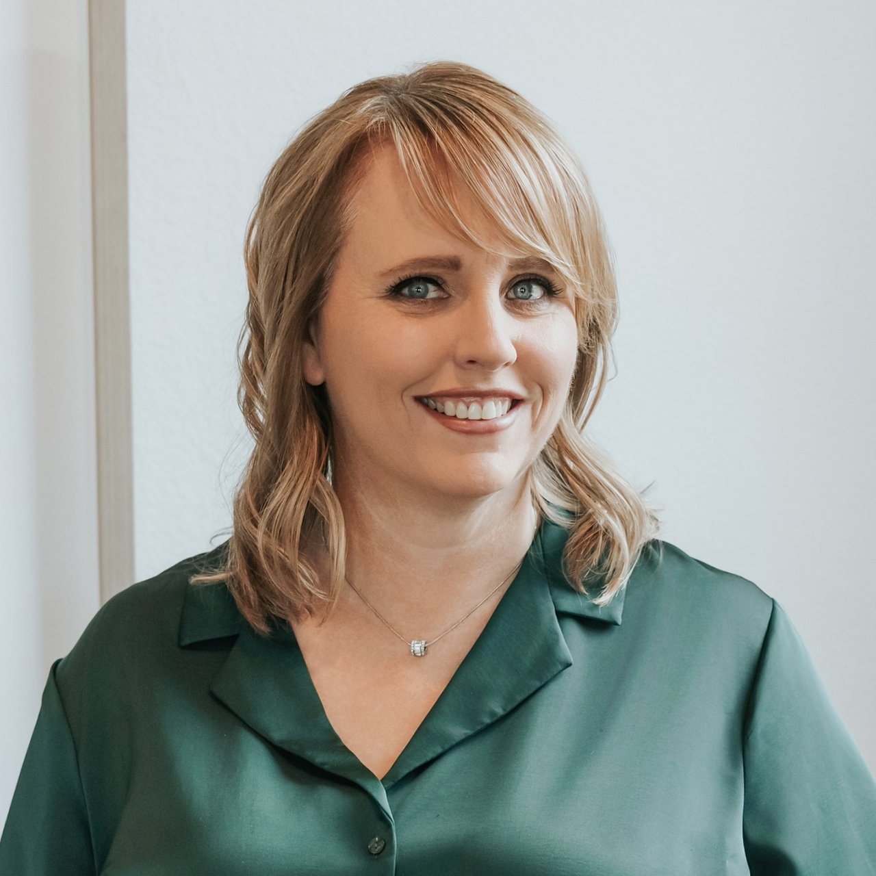 Shelley Tappin Vallejo, CA Real Estate Agent Headshot