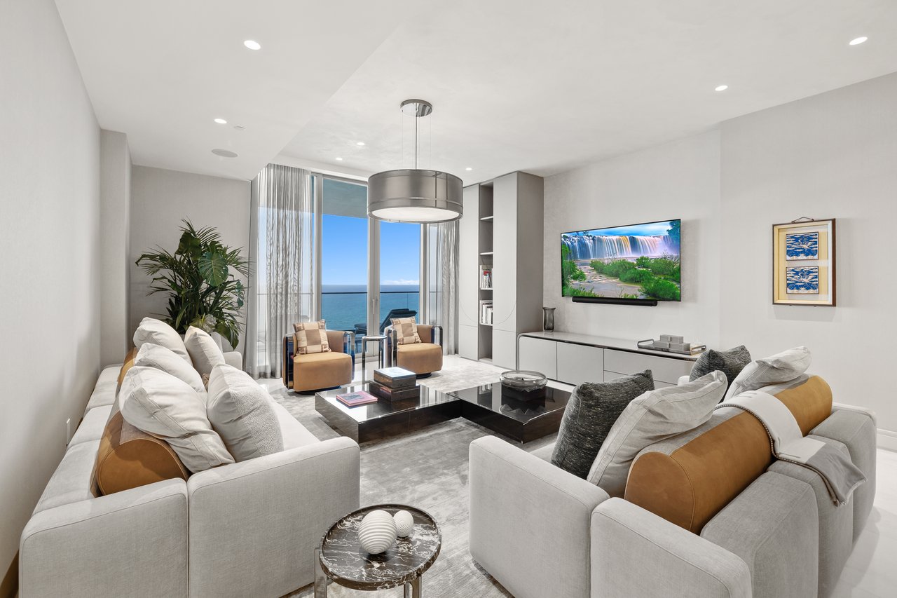 17901 Collins Ave # 3003