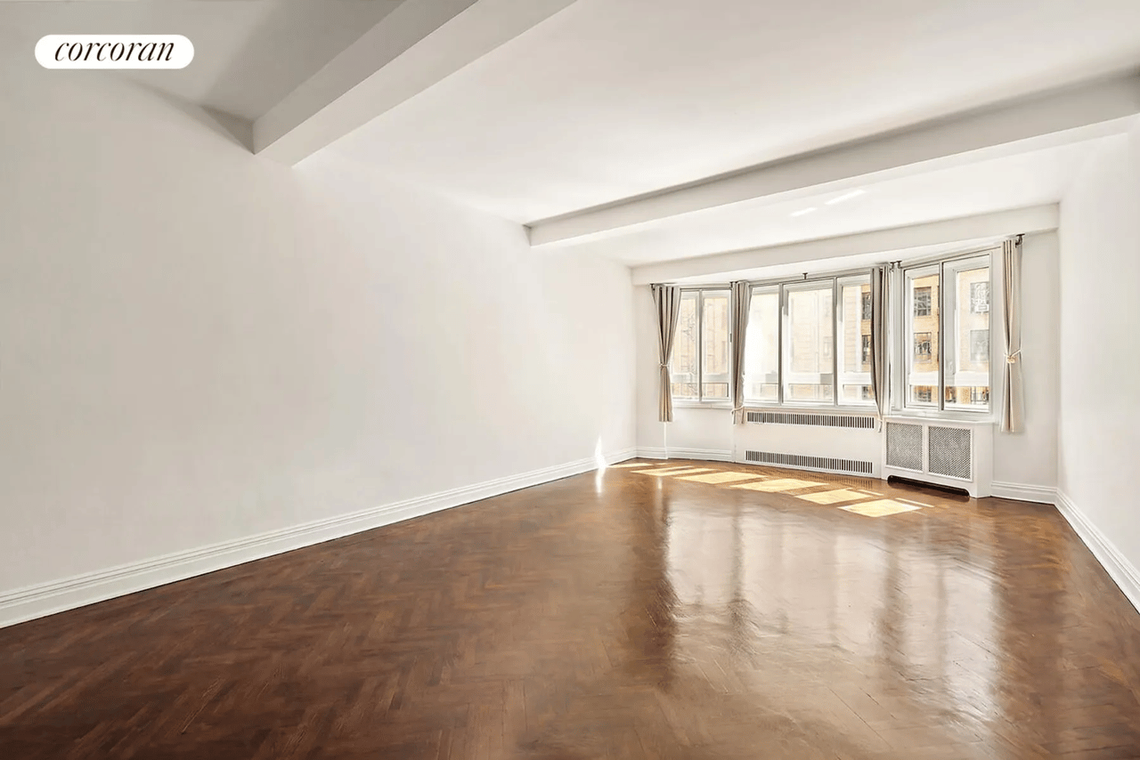 333 West 57th Street, 707