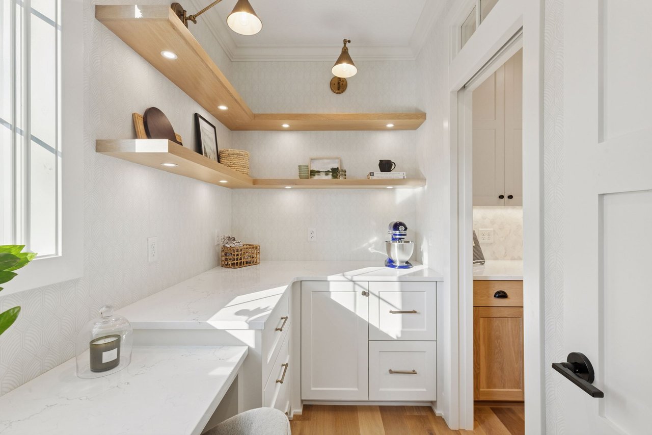 550 Orono Orchard Road S, Orono