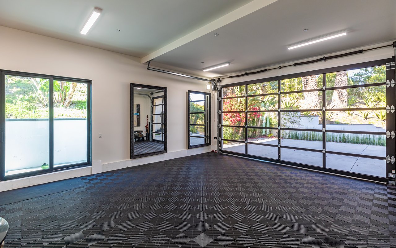 6251 Ramirez Mesa Dr