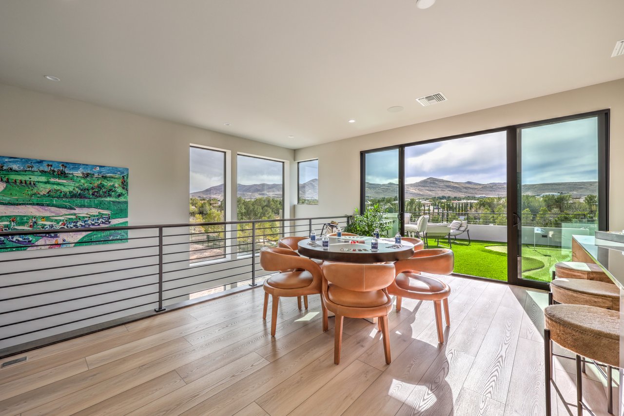 4077 Heron Fairway Dr