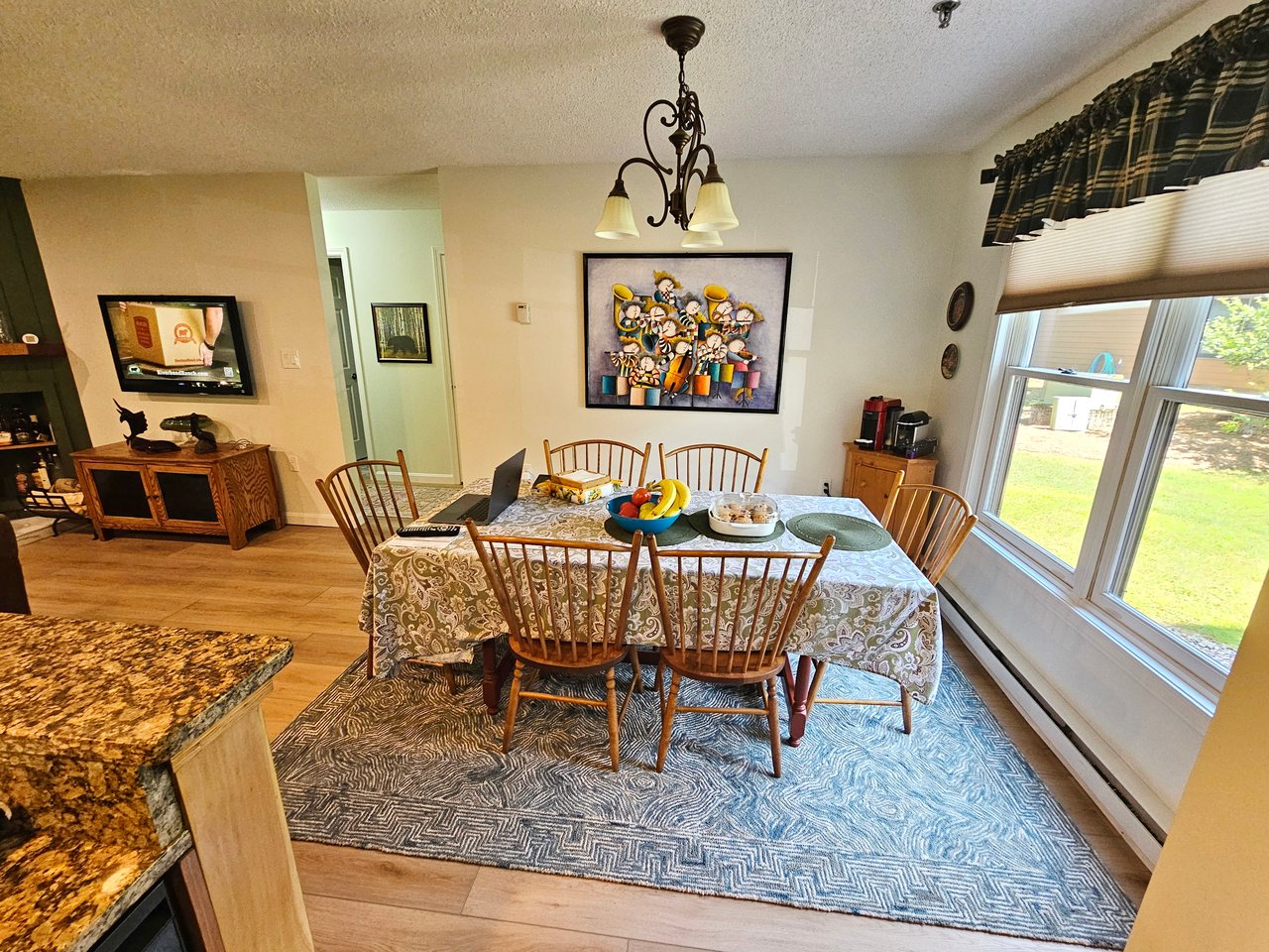 Waterfront, 3 bedroom Condo for Ski Season