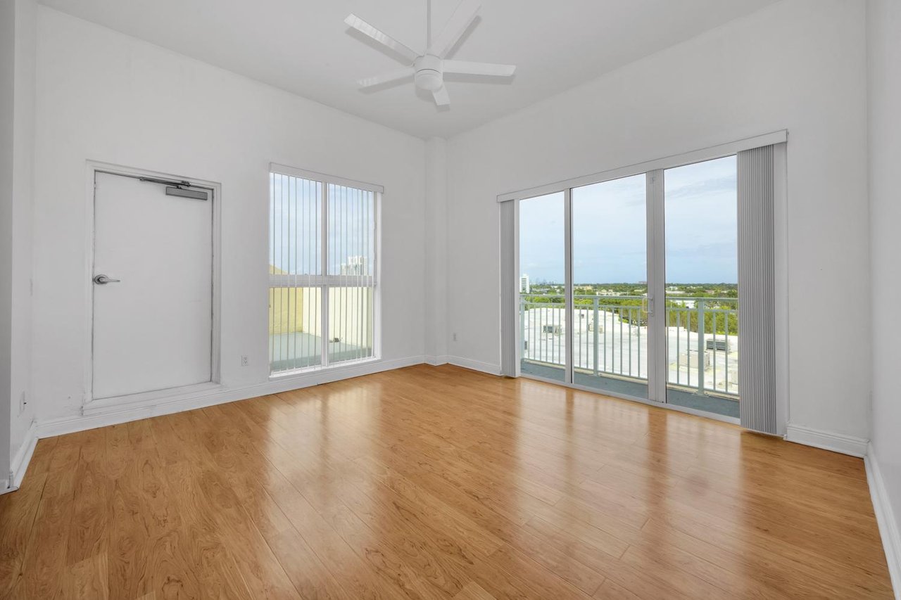 Penthouse Living in Downtown Dadeland
