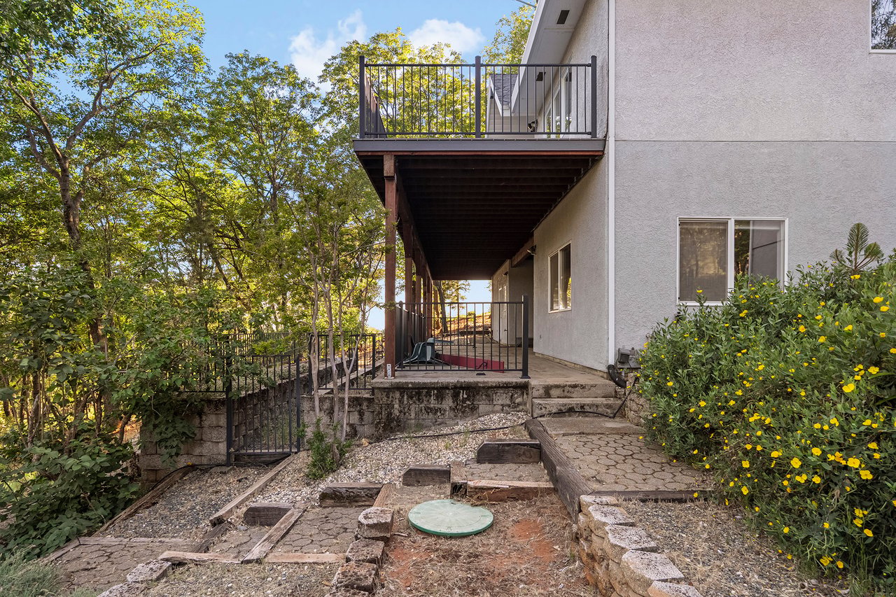 13424 Adrian Drive