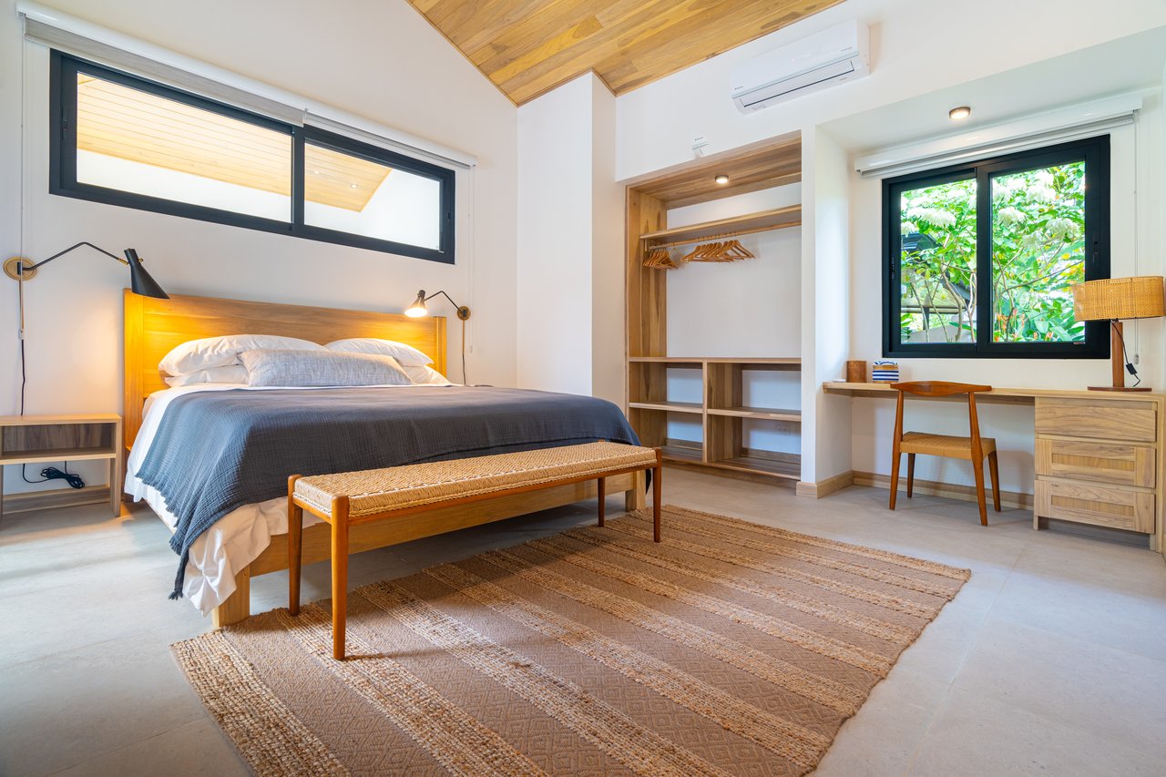 Casa Otra Vida – A Private Jungle Retreat with Ocean Views & Off-Grid Luxury