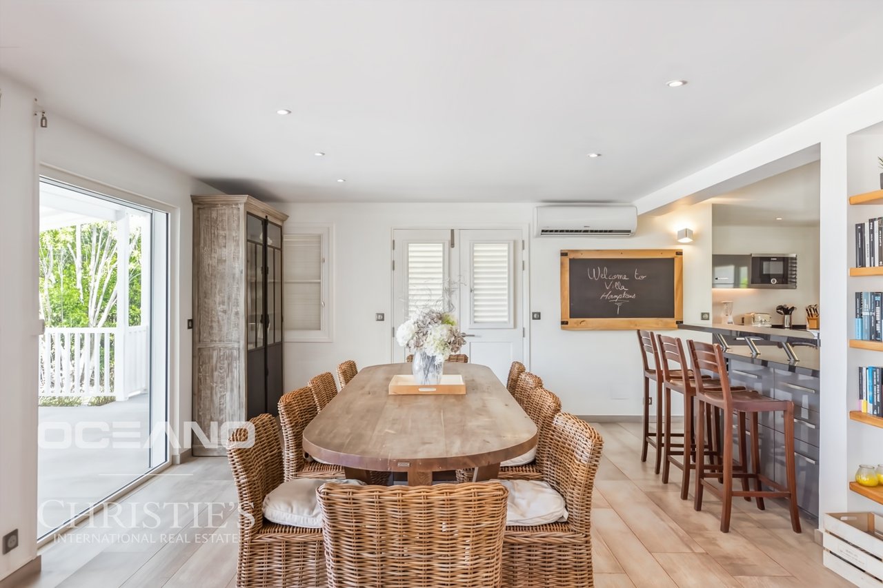 A Rare Property in the Heart of Terres Basses