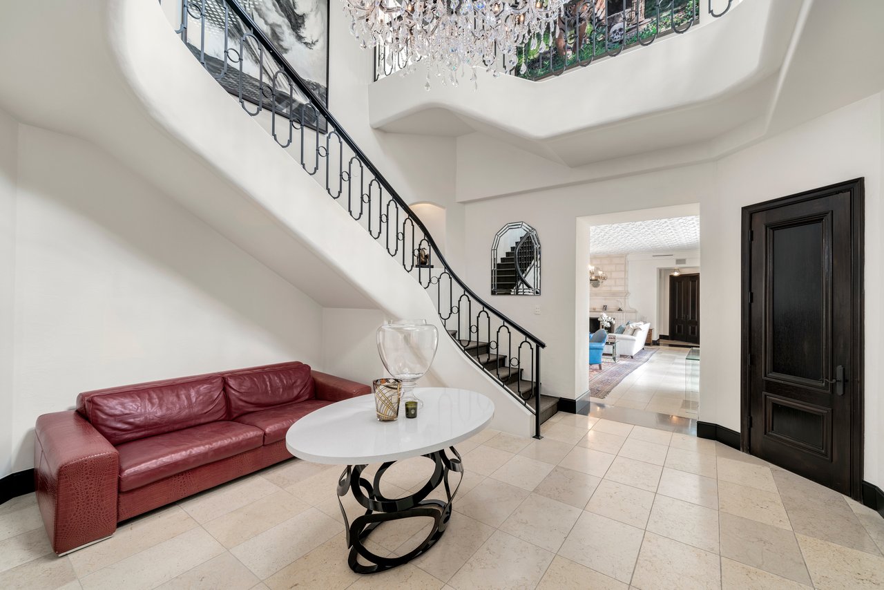 Bayfront Estate in Exclusive The Moorings