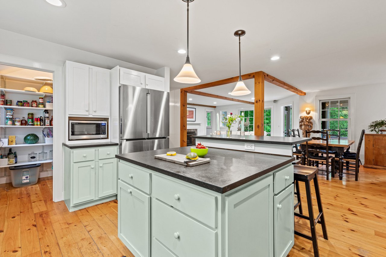 531 Ledge Road, Yarmouth