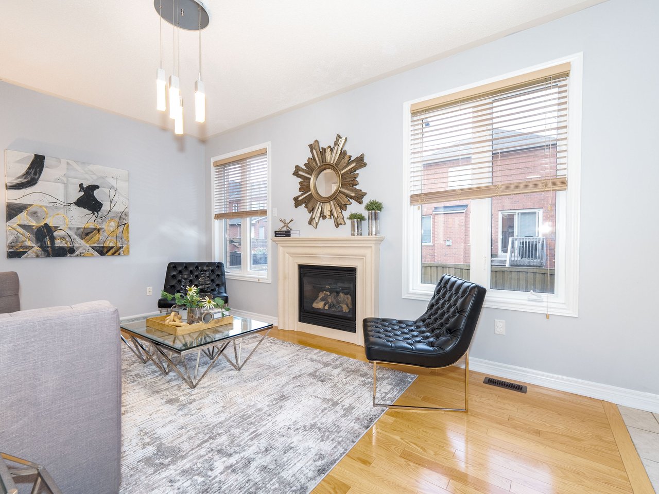 60 Seiffer Cres