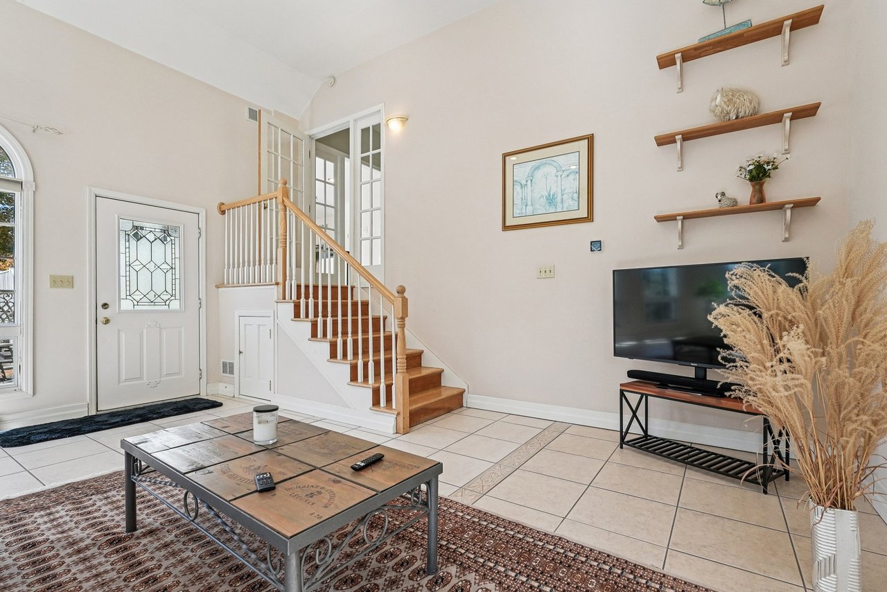 Hilltop Luxury with Endless Views