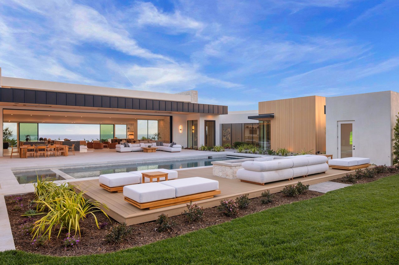 Ellice Street, Malibu
