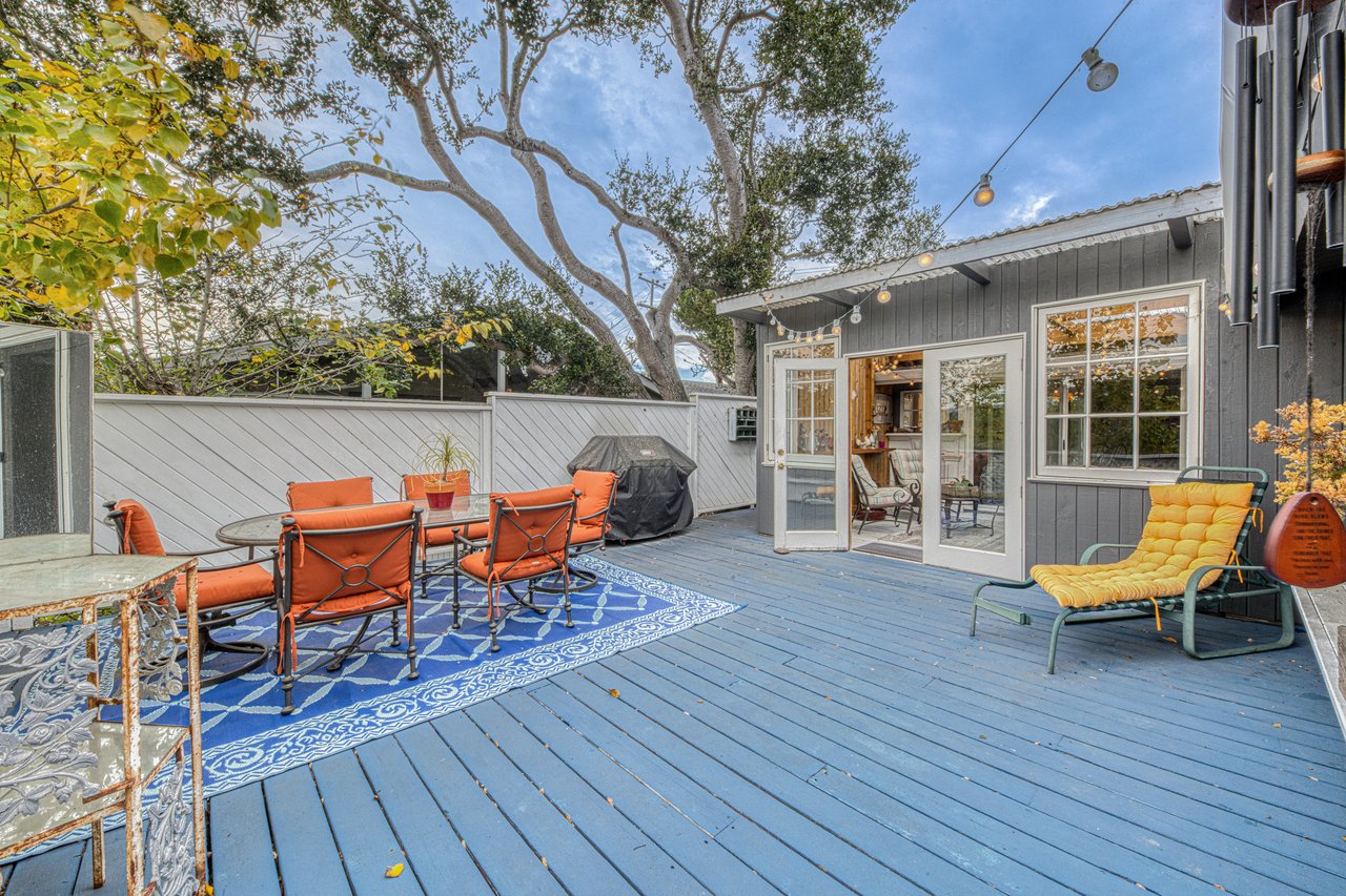 26085 Carmel Hills DR , CARMEL, CA 93923
