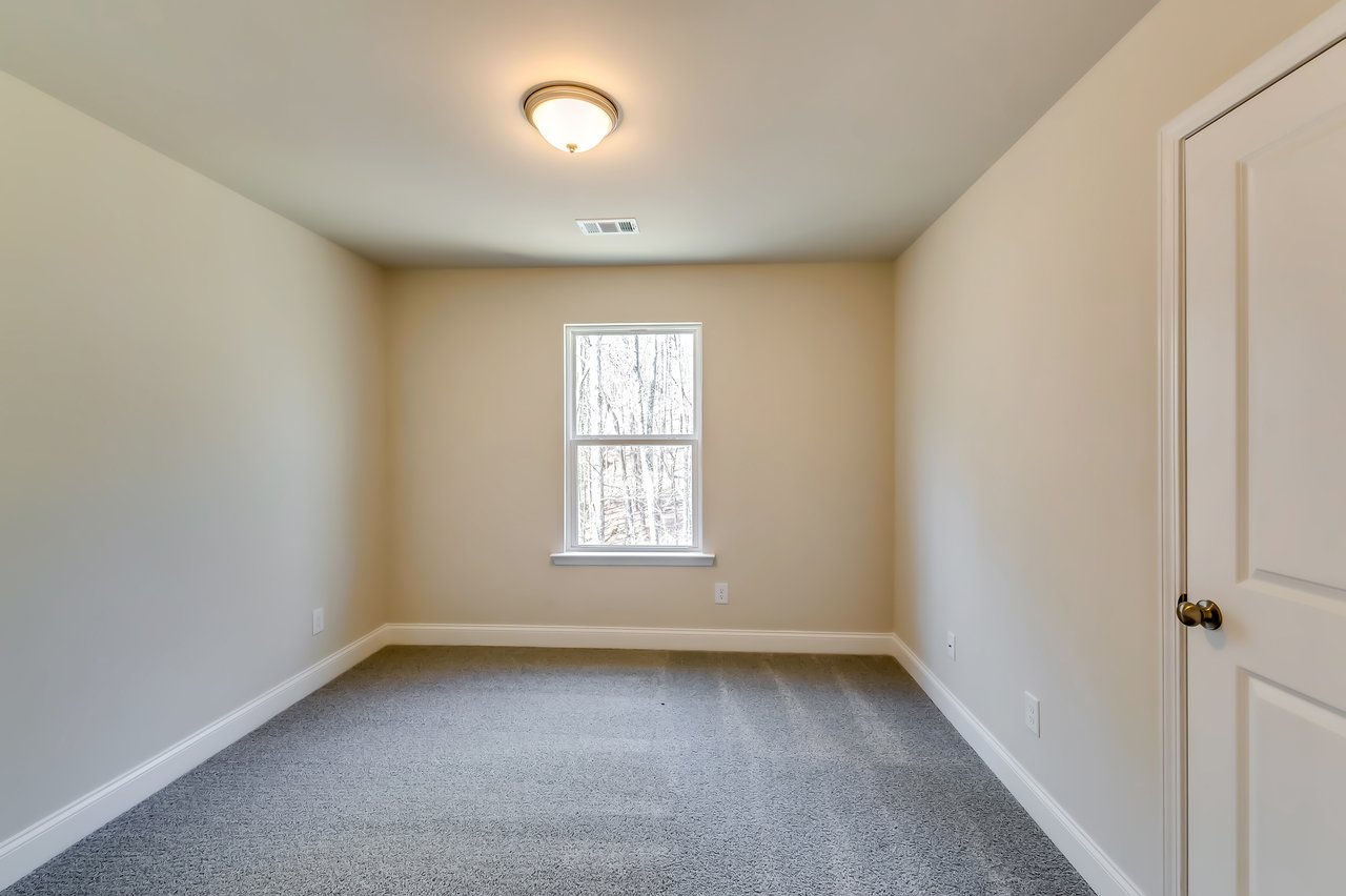 407 Shoals Trl