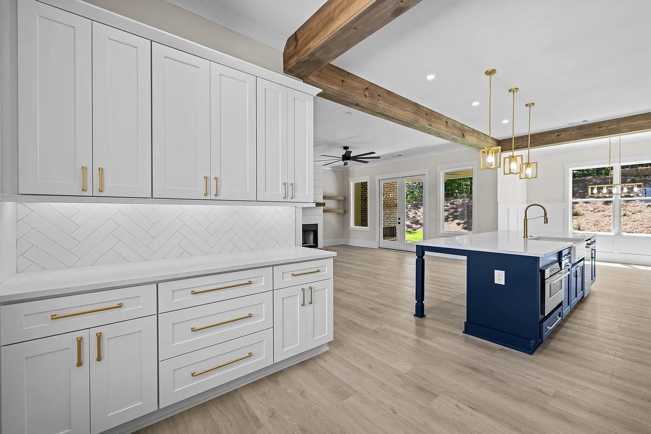 1131 Glen Eagle Dr