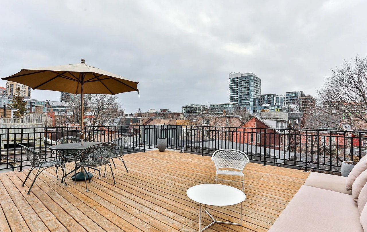 38 Beaconsfield Ave 