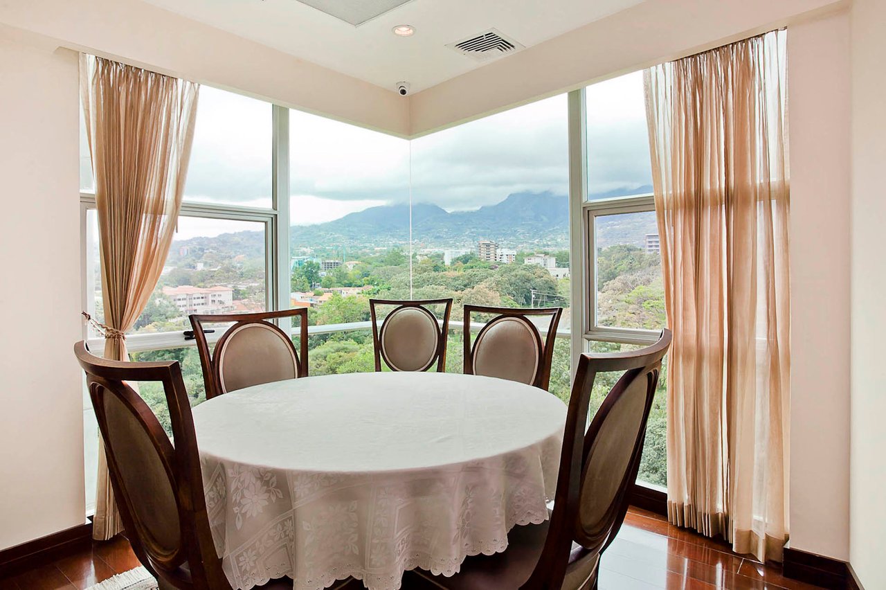 Classic Luxury View Condo, Escazu, San Jose