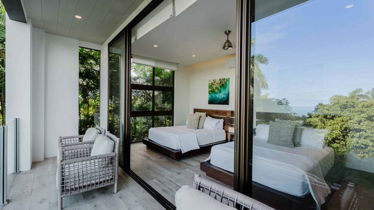 Mirazul, Hill Top Luxury Estate