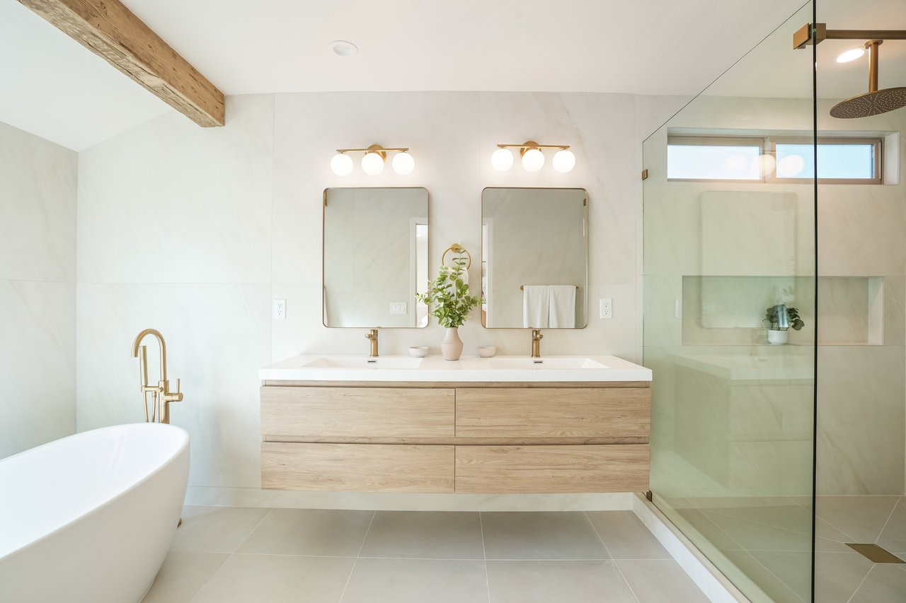 25802 Sycamore Ln, Laguna Hills, CA 92653