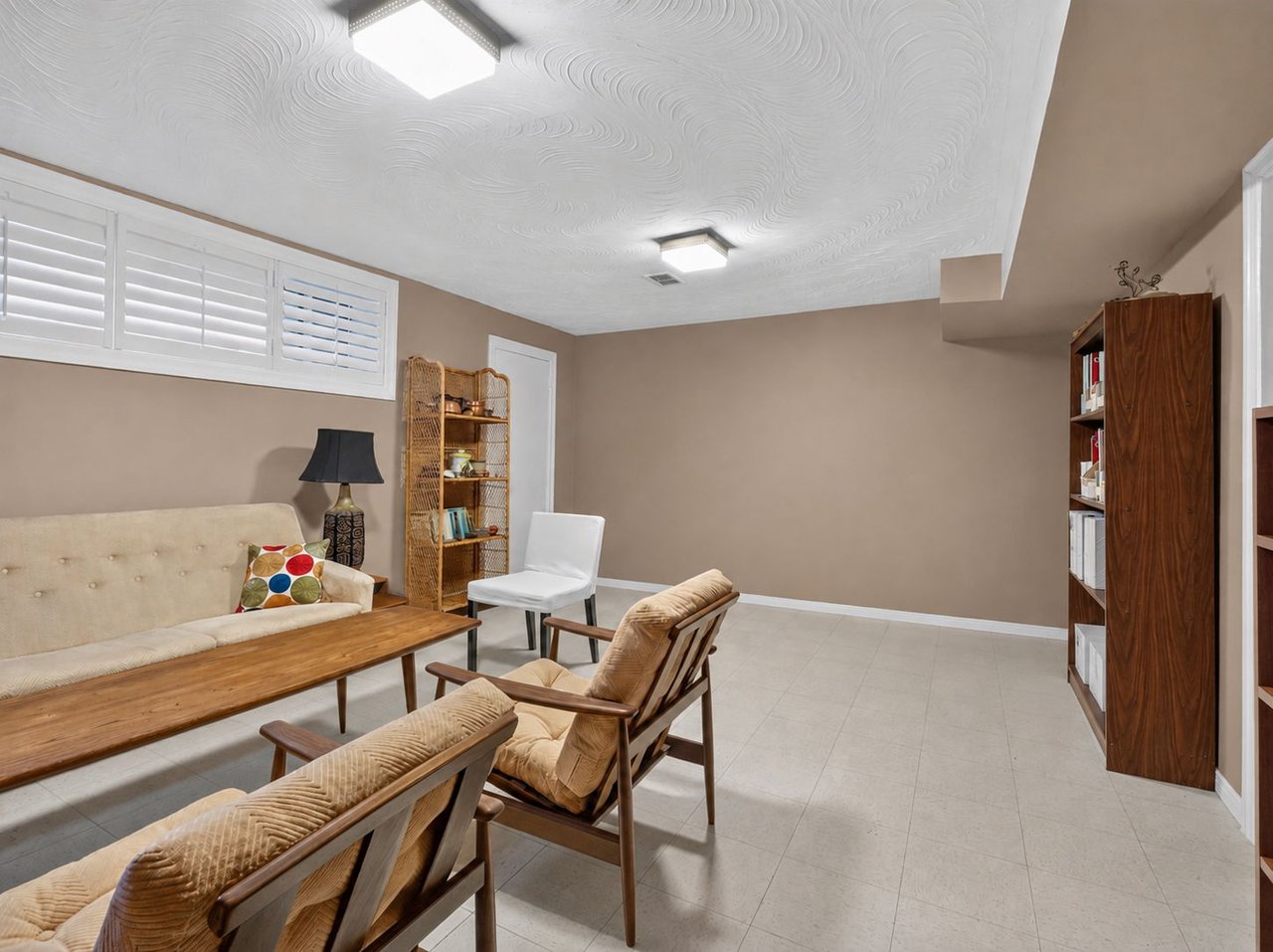 SOLD: Meticulously Maintained Residence