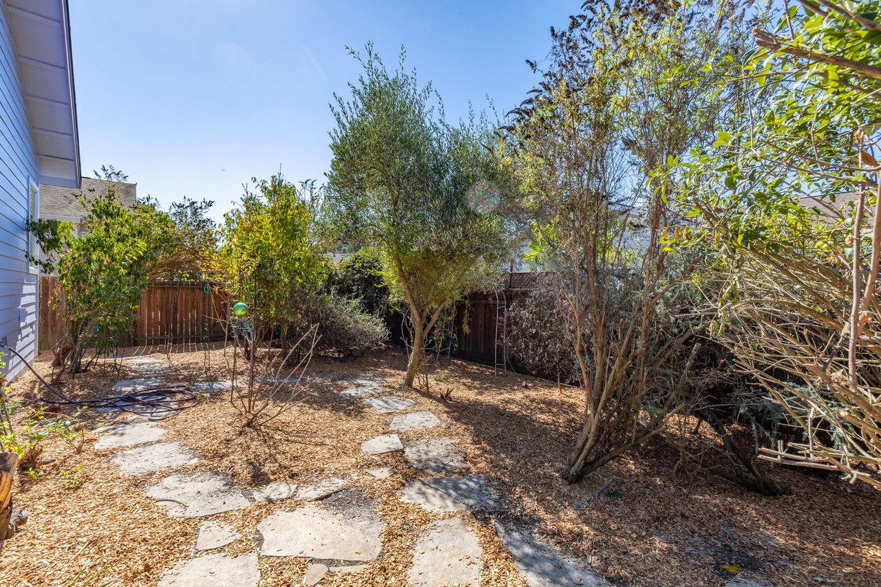 2451 Rudesill Ln.