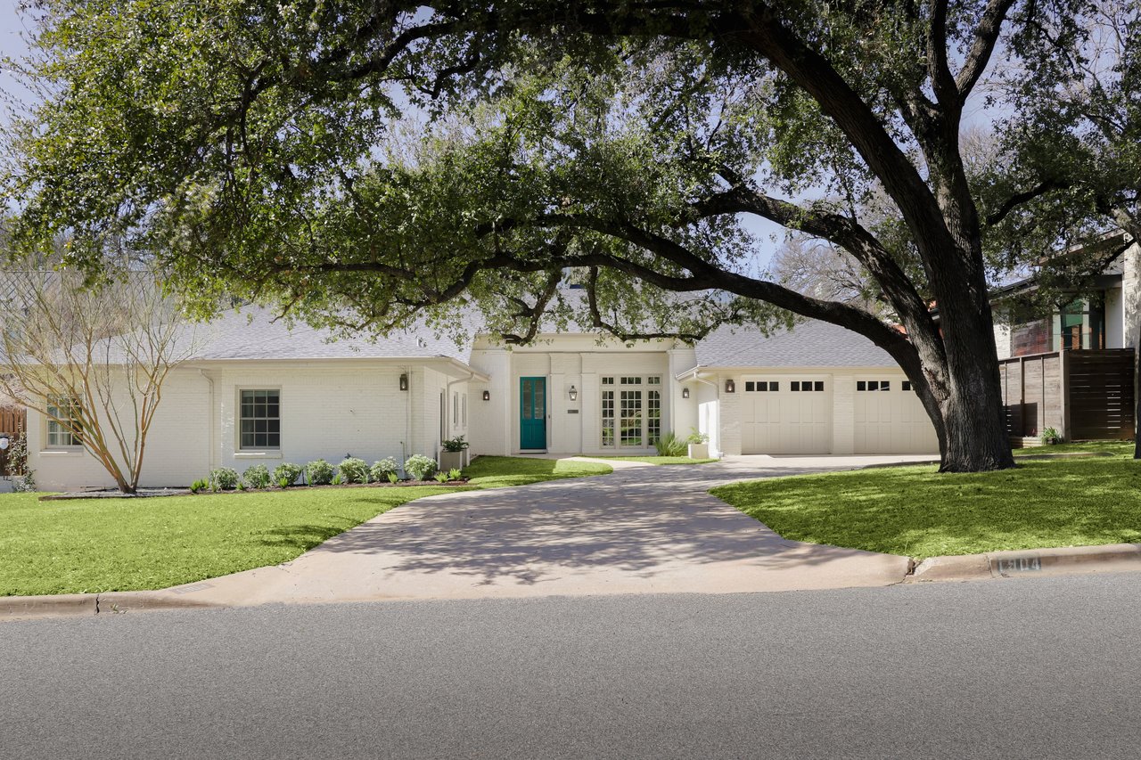 1904 Meadowbrook Drive