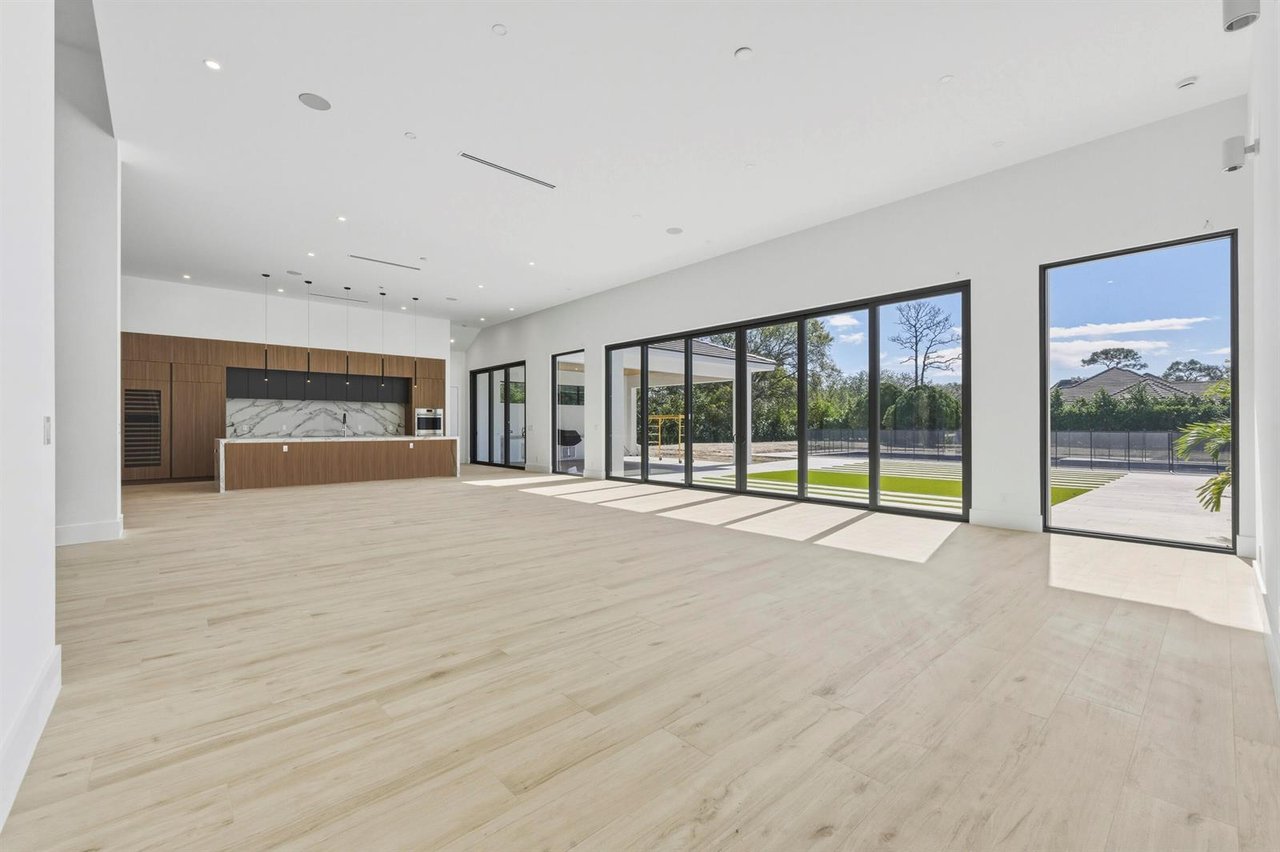 5770 Dixie Belle Road