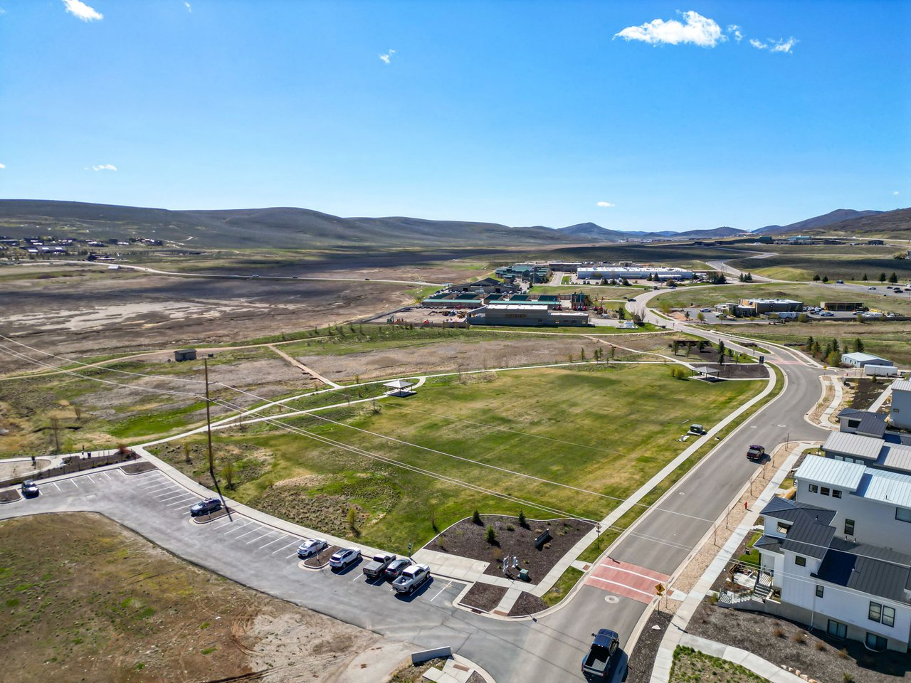 6537 Silver Creek Dr