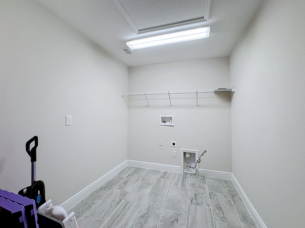 Move-In Ready Pelican in Hawkstone — No Builder Wait, $40K in Upgrades