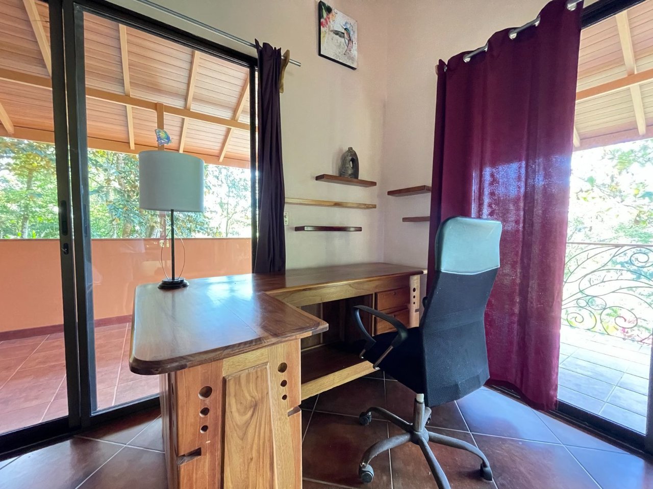 Riverfront Guest House Estate, Uvita, Puntarenas