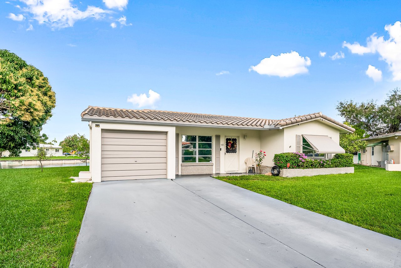 MAINLANDS OF TAMARAC LAKES